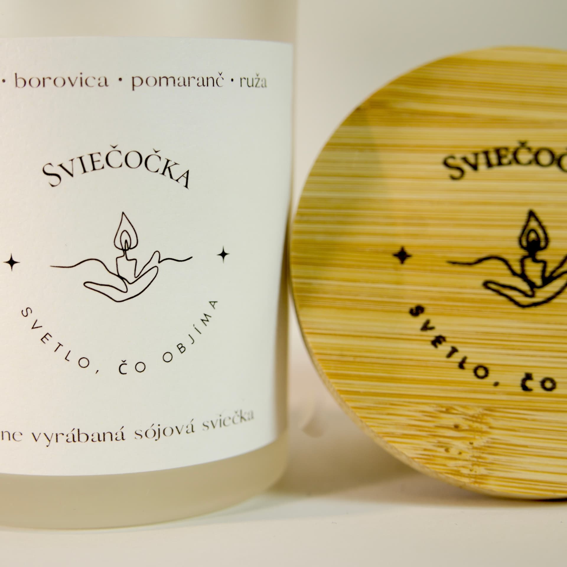 Drevité svetlo céder · borovica · pomaranč · ruža 140g ručne vyrábaná sójová sviečka sójový vosk - pohľad 5